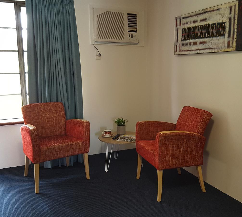 Hotel Clipper Рокингем Экстерьер фото
